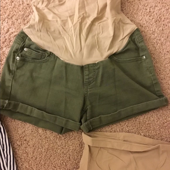 Maternity shorts bundle - Picture 3 of 4